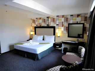 Mallberry Suites Business Hotel - 5