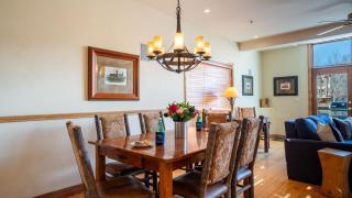 Le Chamonix I by AvantStay Condo w Views in Great Location - 5