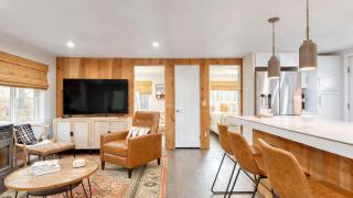 Cozy 2BR Fawnskin Cabin Big Bear Lake Hiking Trails Snow Summit Nearby - Fawnskin - 1