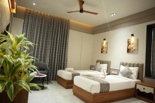 Hotel Regency Grand - 3