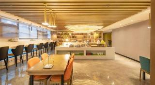 Gya Hotel Chengdu Global Center Jinchenghu Metro Station - 9