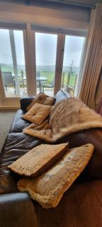 Wake up to stunning views and luxurious comfort - 6