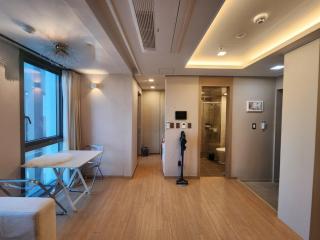 Busan A-One With Haeundae - 7