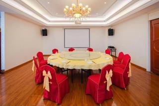 Vienna Hotel Guangdong Shantou South Bus Station - 1