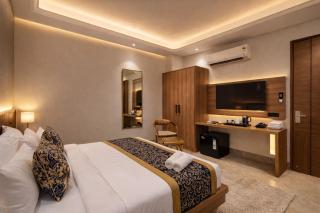 Hotel Siganture A Luxury Hotel At Golf Course Road Gurgaon - 7