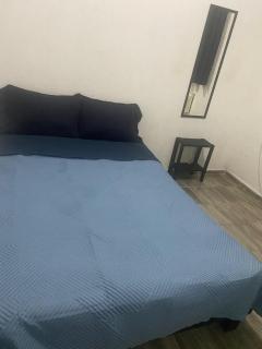 Bonito departamento amurblado - 1