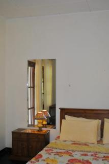 Gilbys Eco Bungalow - 9