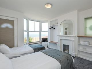 Marion's Sea View - 2