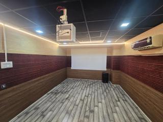 Anne towers 3 BHK Apartment by Homeyhuts - 2