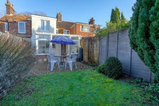 Duck Cottage, close to nature reserve, Crabpot Cottages, Hunstanton - 9