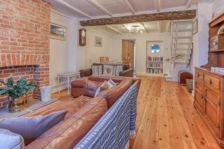 Duck Cottage, close to nature reserve, Crabpot Cottages, Hunstanton - 5