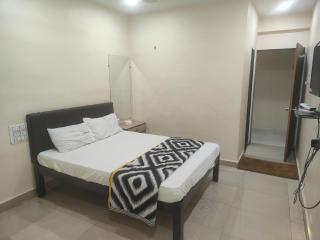 Hotel somnath - 6