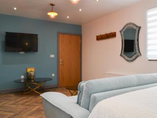 Dandy Lodge - Uk43560 - 4