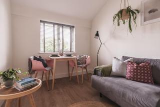 Stylish accommodation - Bowness centre with parking space - 4