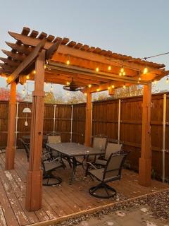 FIFA - Perfect! Spacious 4-Bedroom Whole House Retreat - 3