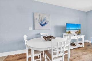 Laketown Wharf 116 - 2