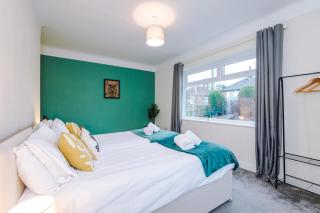 3BR Home Sleeps 6 Perfect for Short and Long Term Stays - 6