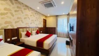 FabHotel Golden Stay I - 8