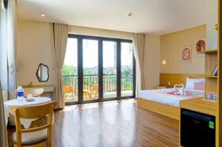 Villa Layna's home - 2