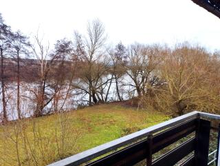 OVER RIVER near FRANKFURT-130 QM-4 ROOMS- 6 BEDS- FREE PARKING- AC - 9