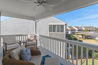 Misty Cove 206- Misty Cove Escape - 9