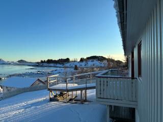 House by the sea, Ballstad Lofoten - 1