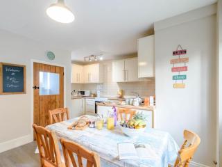 3 Bed in Richmond oc-79275 - 1