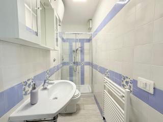 P075 - Porto Recanati, nuovo bilocale fronte mare con accesso diretto alla spiaggia - 1