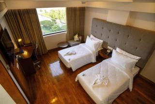 Olivia International - 8