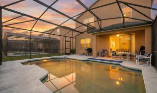 Davenport Getaway 4BR with Pool - 0