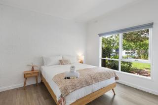 Rosebud by the Beach Coastal Cottage 1 - 5