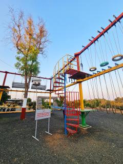 The Crystal Woods Resort - 1