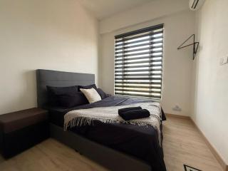 N0ir Blanc Piccadilly Ipoh Town 3R2B 6-7pax - 8