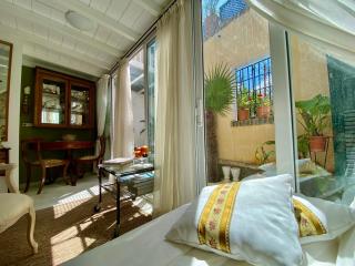 The Little Patio House - 5