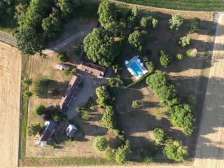 Gites de La Richardire - The Pigeonnier - 4