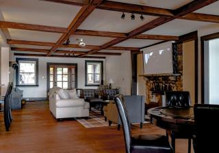 Luxury Oneida Lake Rental for a Fun New York Family Vacation - 4