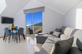 Vanda House com 2 Quartos Vista Mar e montanha no centro da Ilha - 9