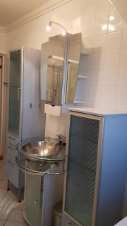 Andre etasje, hjemmekoselig og sentral leilighet - 3