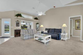Living The Dream - Gulf Access - Pet Friendly - 9
