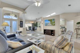Living The Dream - Gulf Access - Pet Friendly - 5