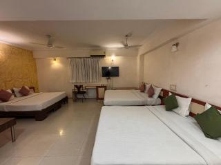 Paradise Hotel and Banquet, Indore - 7