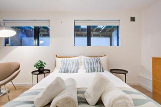 Wimbledon Village Retreat - 2