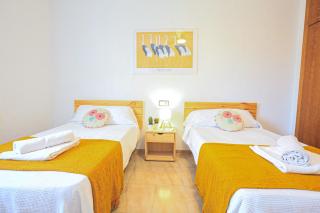 LITORAL COSTA DORADA Les Columnes - Only families - 2