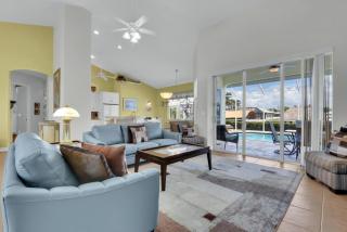 Villa Del Sol With Pool - 3