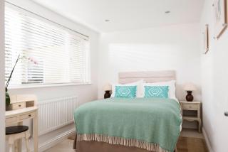 Beach - Sail Lofts, St Ives - 3 Bedroom Apartment - 2