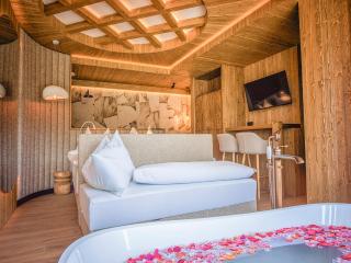 Luxury Chalet Strachan - Jacuzzi and Sauna - 2