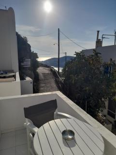 Happy Days Rooms & Studios - 2