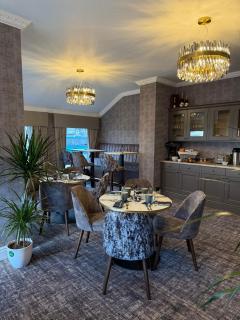 The Lilly Restaurant With Rooms - 5