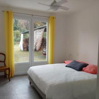 Villa Santa Mara Poggio villa contemporaine dans un écrin de verdure - 5