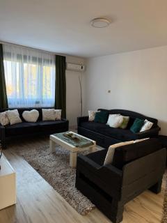 Barrique apartmani sa zatvorenim bazenom - 9